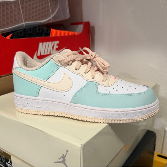 Nike force 1
Brand new - Picture 2 of 5